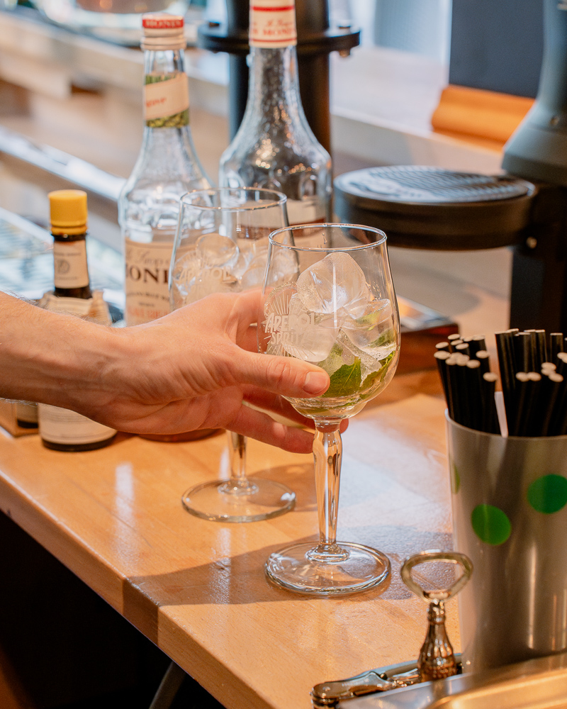 Salle du Babylone Beer Bar